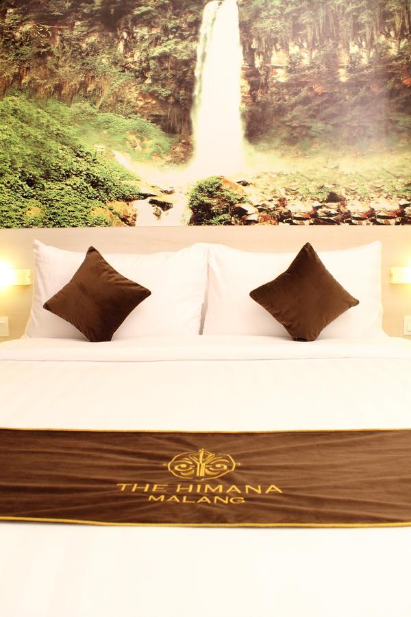 The Himana Malang Hotel Exterior photo